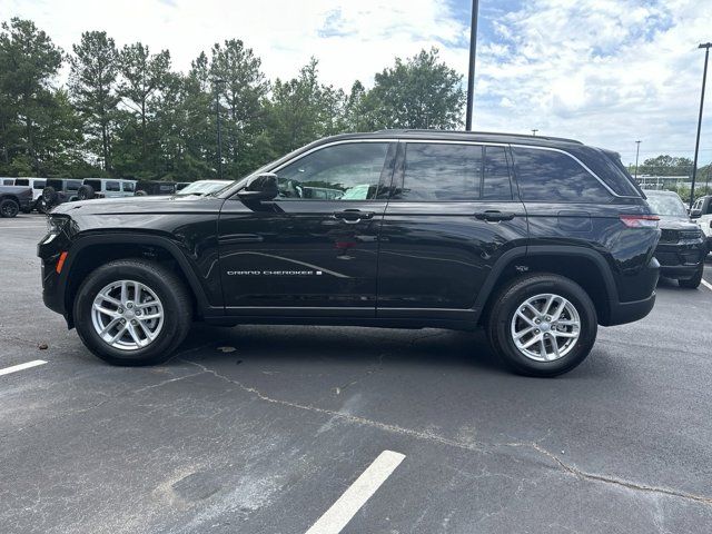 2024 Jeep Grand Cherokee Laredo X