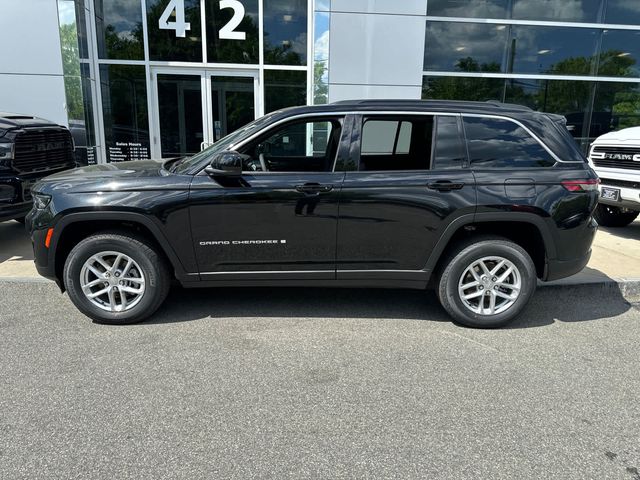 2024 Jeep Grand Cherokee Laredo X