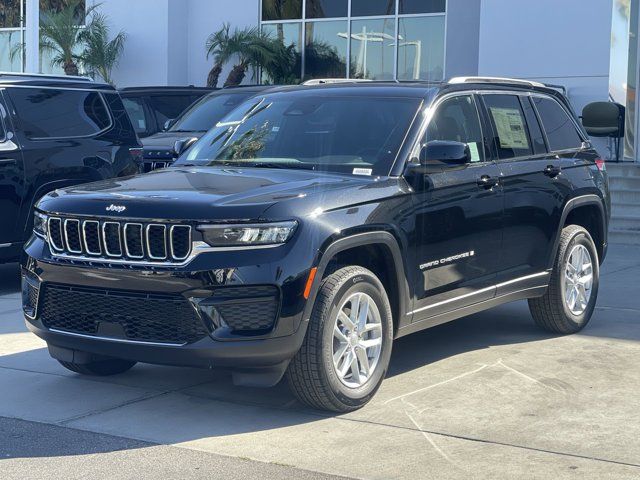 2024 Jeep Grand Cherokee Laredo X