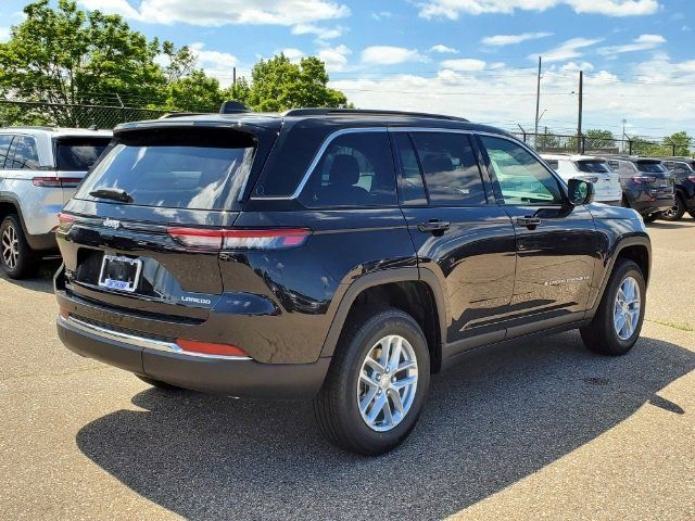 2024 Jeep Grand Cherokee Laredo X