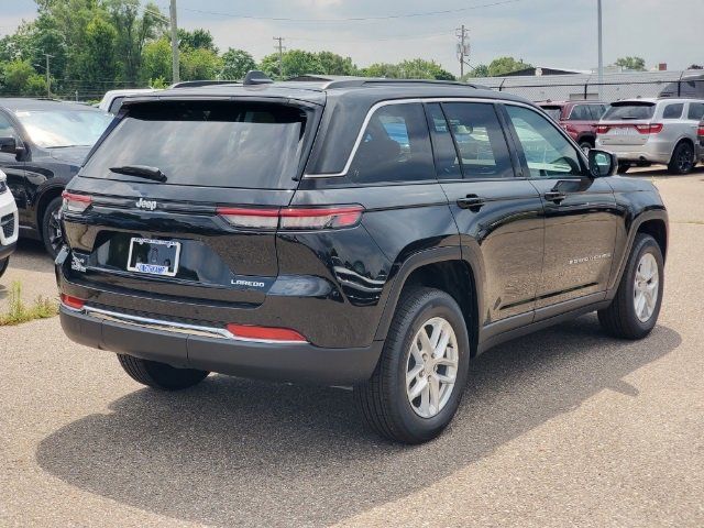 2024 Jeep Grand Cherokee Laredo X