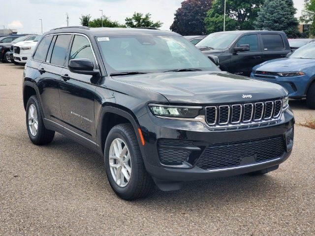 2024 Jeep Grand Cherokee Laredo X