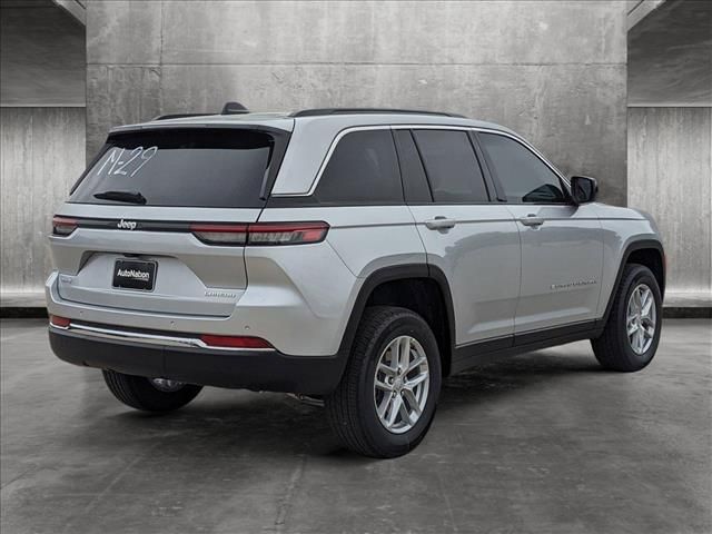 2024 Jeep Grand Cherokee Laredo X