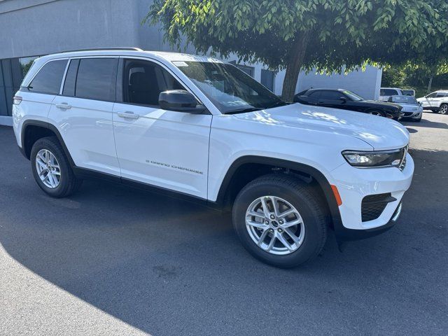 2024 Jeep Grand Cherokee Laredo X