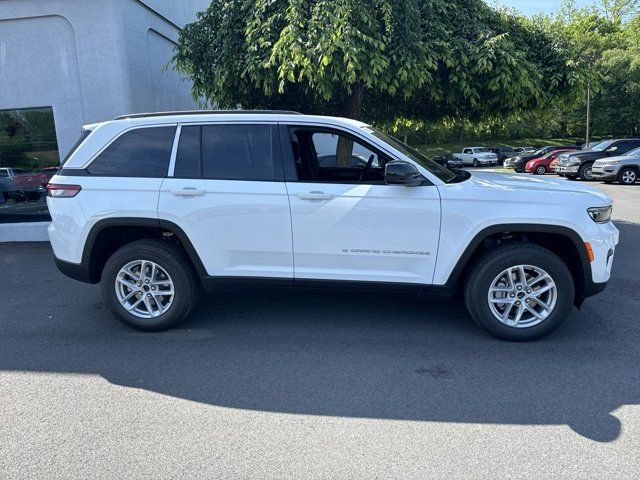 2024 Jeep Grand Cherokee Laredo X