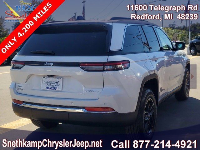 2024 Jeep Grand Cherokee Laredo X