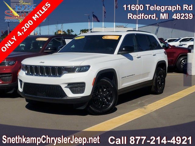 2024 Jeep Grand Cherokee Laredo X