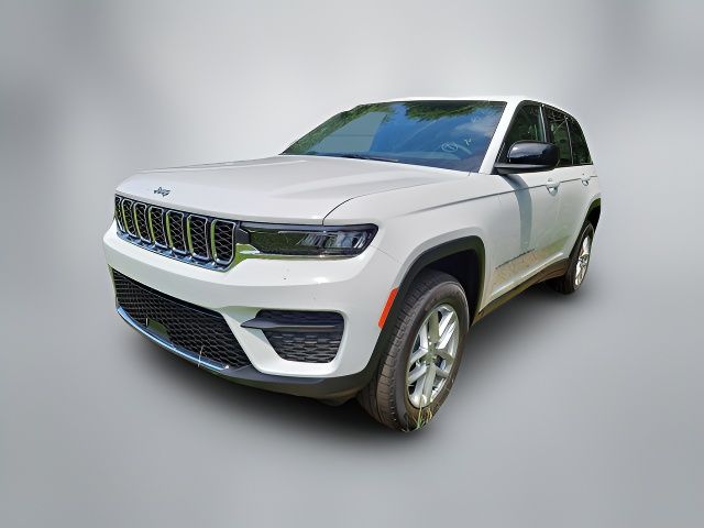 2024 Jeep Grand Cherokee Laredo X