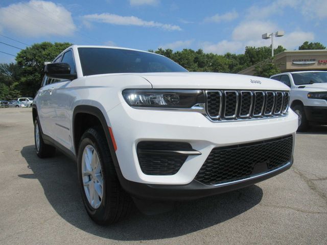 2024 Jeep Grand Cherokee Laredo X