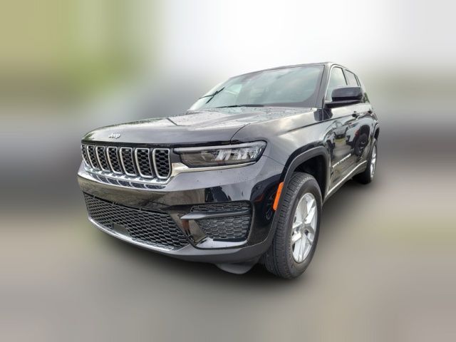 2024 Jeep Grand Cherokee Laredo X