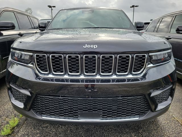 2024 Jeep Grand Cherokee Laredo X