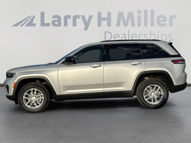 2024 Jeep Grand Cherokee Laredo X