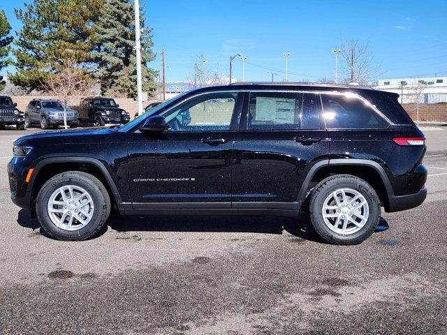 2024 Jeep Grand Cherokee Laredo X