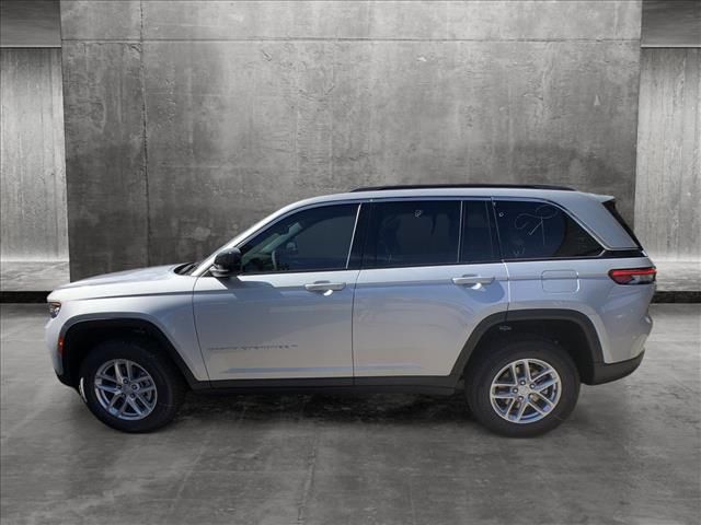 2024 Jeep Grand Cherokee Laredo X