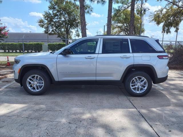 2024 Jeep Grand Cherokee Laredo X