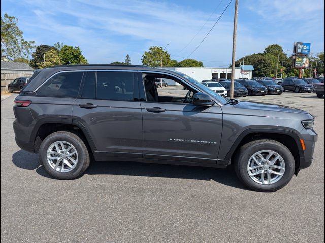 2024 Jeep Grand Cherokee Laredo X