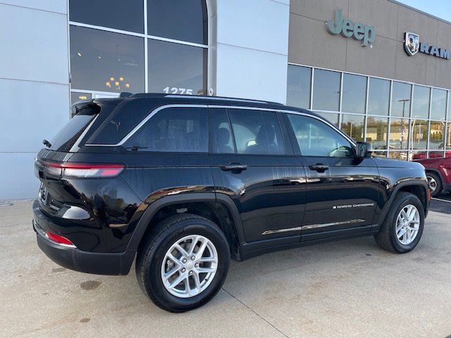 2024 Jeep Grand Cherokee Laredo X