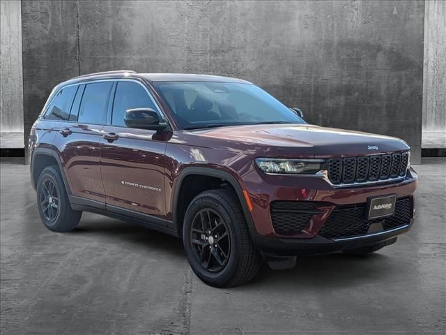 2024 Jeep Grand Cherokee Laredo X