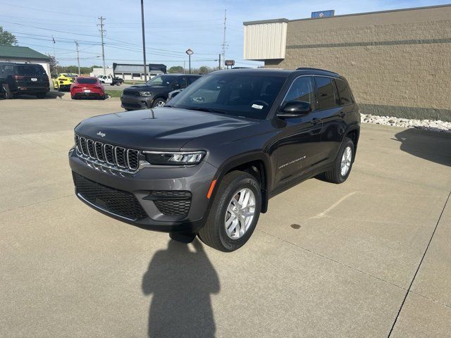 2024 Jeep Grand Cherokee Laredo X