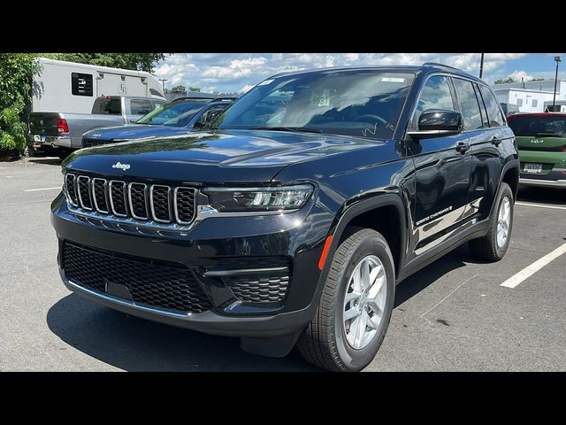 2024 Jeep Grand Cherokee Laredo X