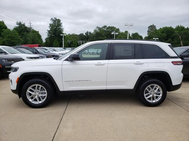 2024 Jeep Grand Cherokee Laredo X