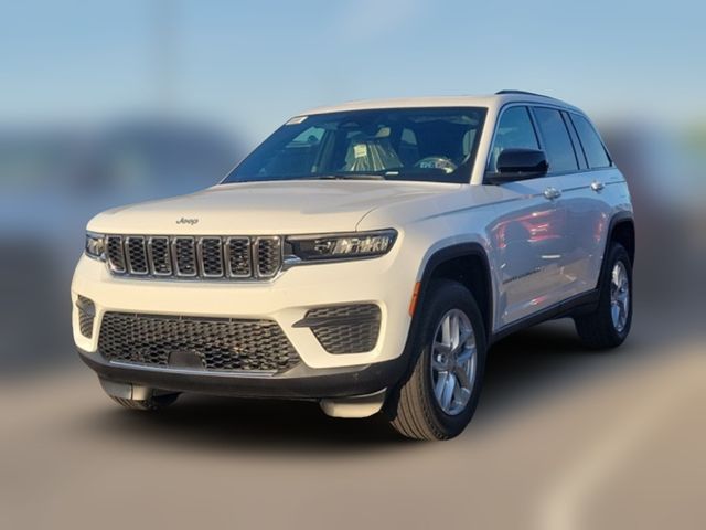 2024 Jeep Grand Cherokee Laredo X