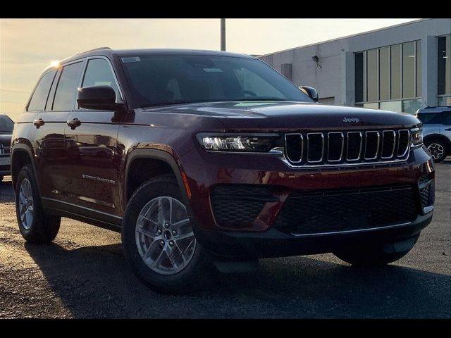 2024 Jeep Grand Cherokee Laredo X