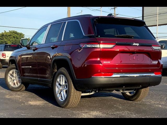 2024 Jeep Grand Cherokee Laredo X