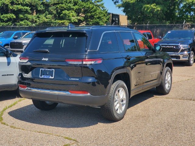 2024 Jeep Grand Cherokee Laredo X