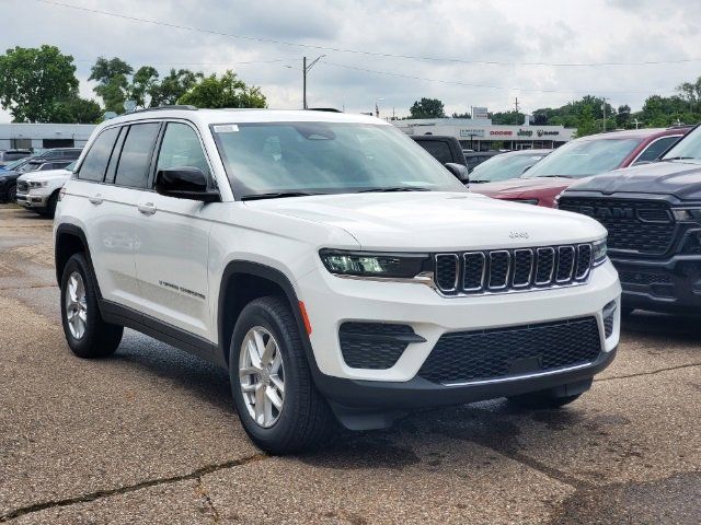 2024 Jeep Grand Cherokee Laredo X