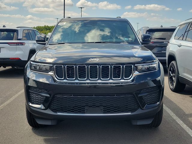 2024 Jeep Grand Cherokee Laredo X