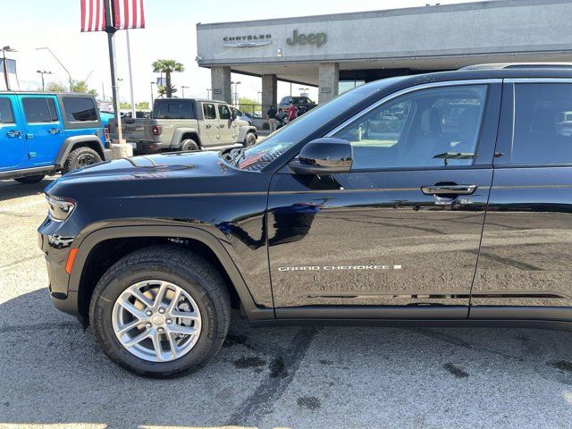 2024 Jeep Grand Cherokee Laredo X