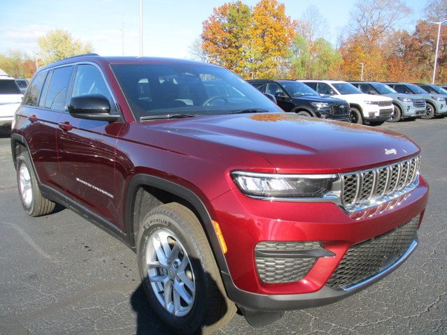 2024 Jeep Grand Cherokee Laredo X