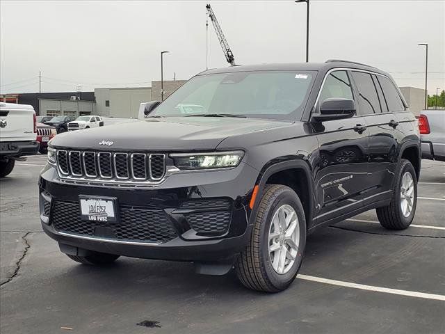 2024 Jeep Grand Cherokee Laredo X