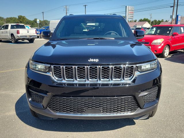 2024 Jeep Grand Cherokee Laredo X