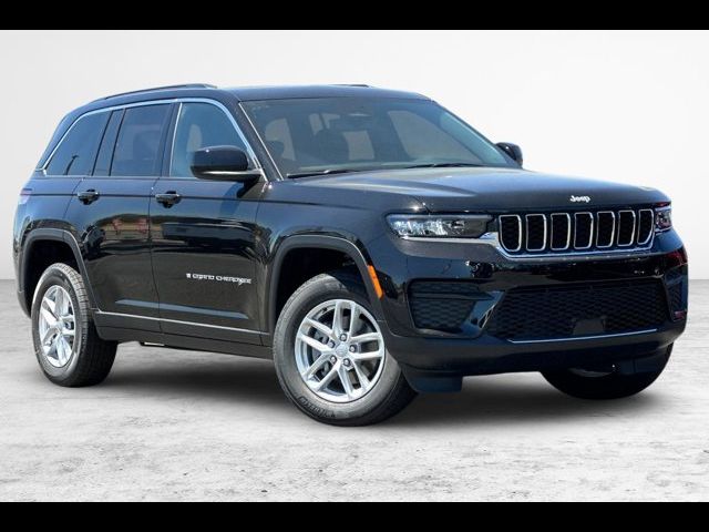 2024 Jeep Grand Cherokee Laredo X