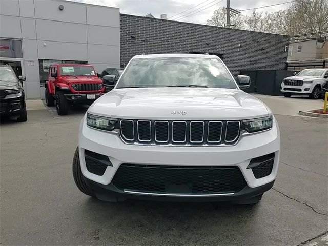 2024 Jeep Grand Cherokee Laredo X