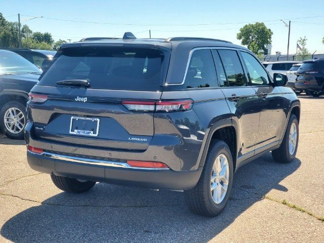 2024 Jeep Grand Cherokee Laredo X