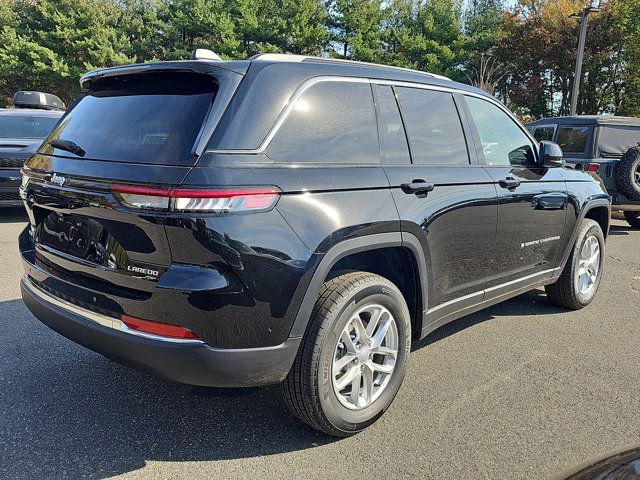 2024 Jeep Grand Cherokee Laredo X