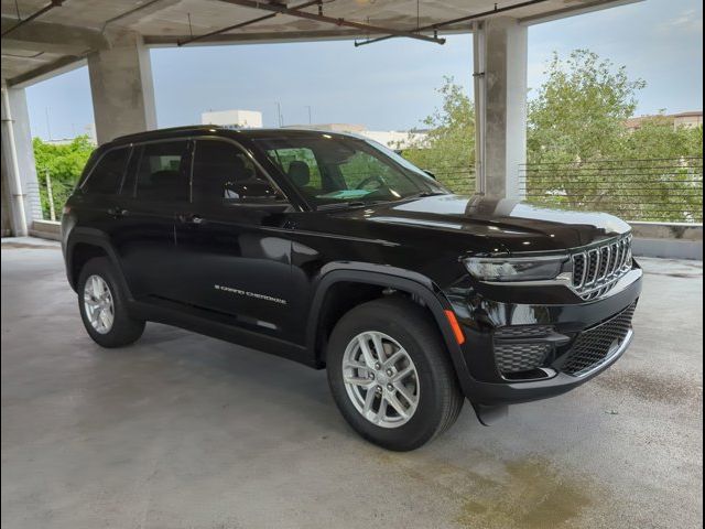 2024 Jeep Grand Cherokee Laredo X