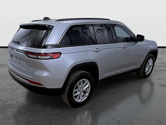 2024 Jeep Grand Cherokee Laredo X