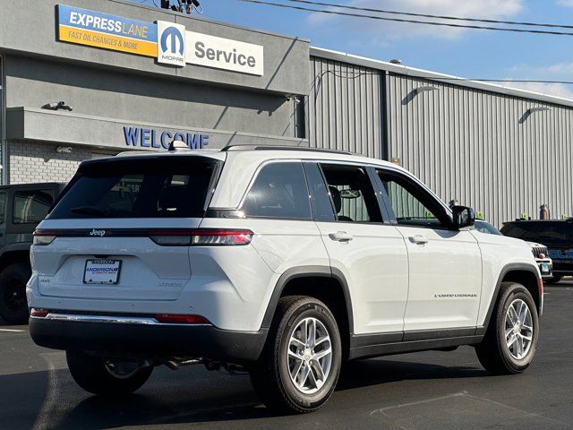 2024 Jeep Grand Cherokee Laredo X