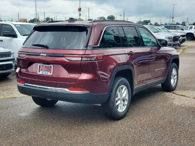 2024 Jeep Grand Cherokee Laredo X