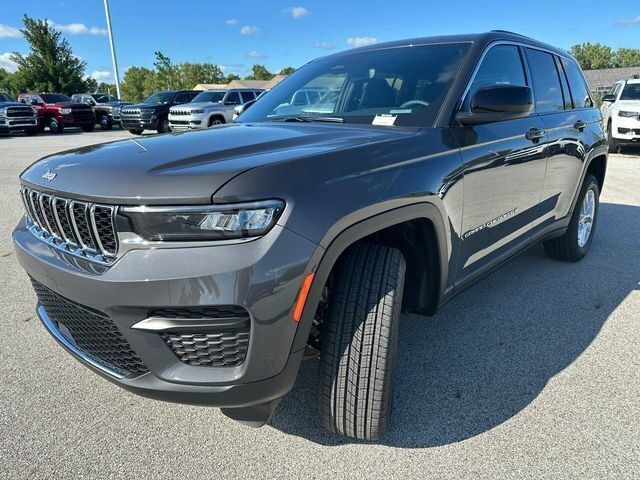 2024 Jeep Grand Cherokee Laredo X