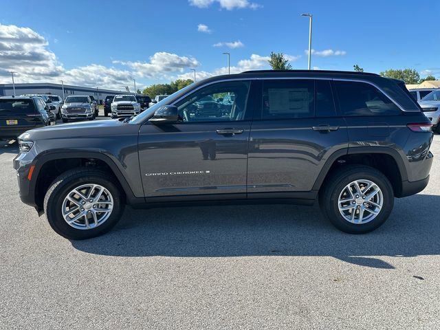 2024 Jeep Grand Cherokee Laredo X