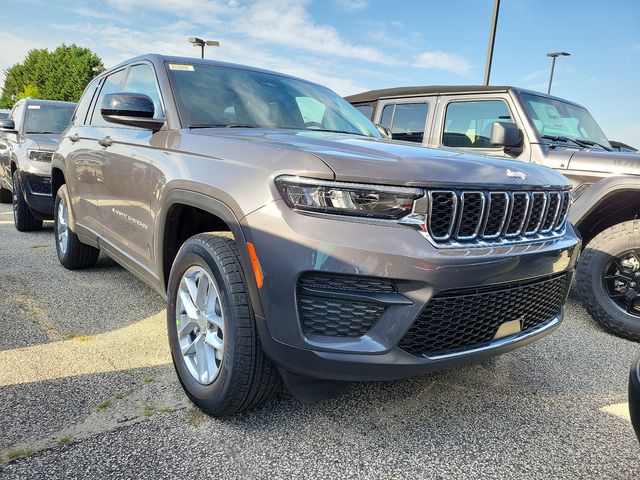 2024 Jeep Grand Cherokee Laredo X