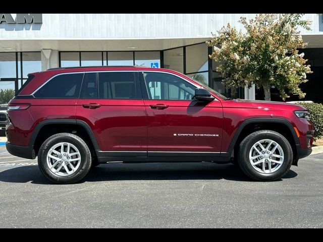 2024 Jeep Grand Cherokee Laredo X