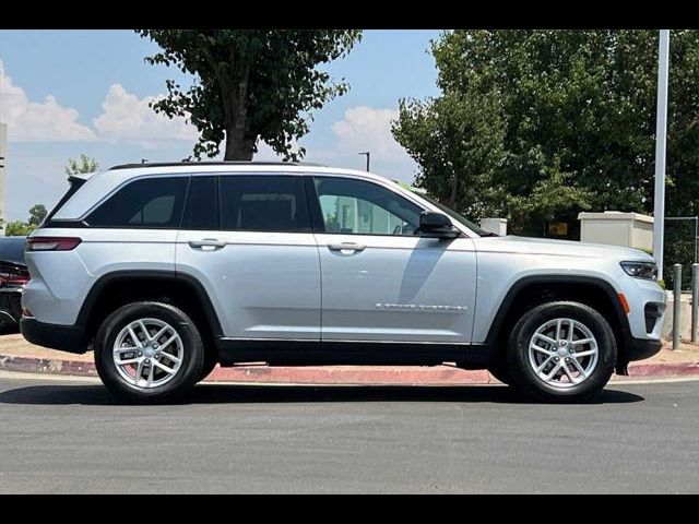 2024 Jeep Grand Cherokee Laredo X