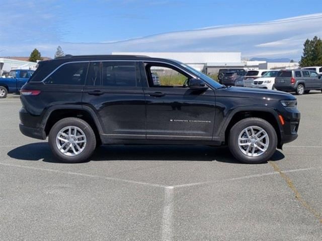 2024 Jeep Grand Cherokee Laredo X