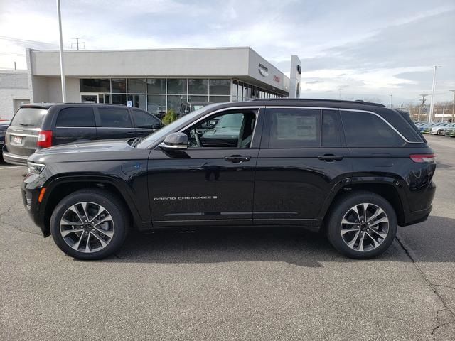 2024 Jeep Grand Cherokee 4xe Overland